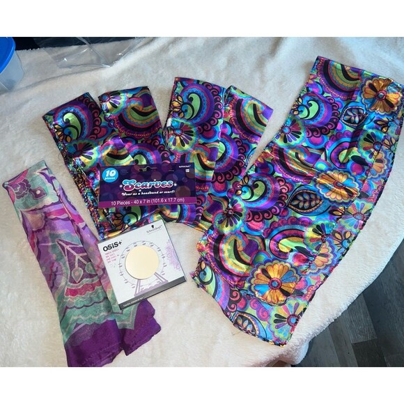 6 scarves -5 are the same - Picture 1 of 4